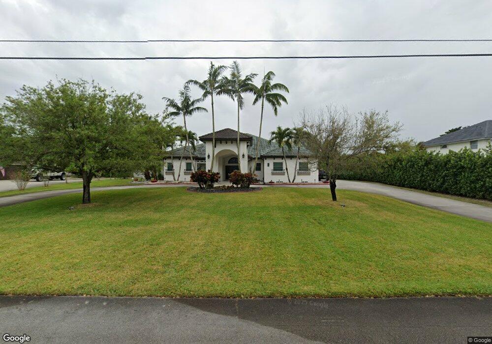 11060 SW 23rd St, Davie, FL 33324 - photo 1