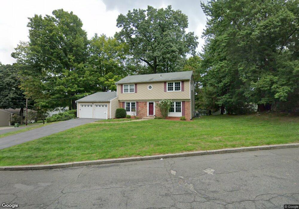 40 Stephens Dr, Tarrytown, NY 10591 - photo 1