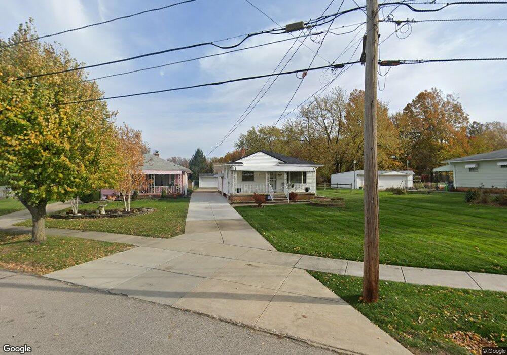 1717 E 298th St, Wickliffe, OH 44092 - photo 1