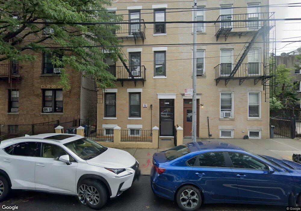 2267 42nd St, Long Island City, NY 11105 - photo 1