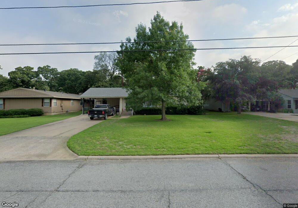 515 W Hull St, Denison, TX 75020 - photo 1