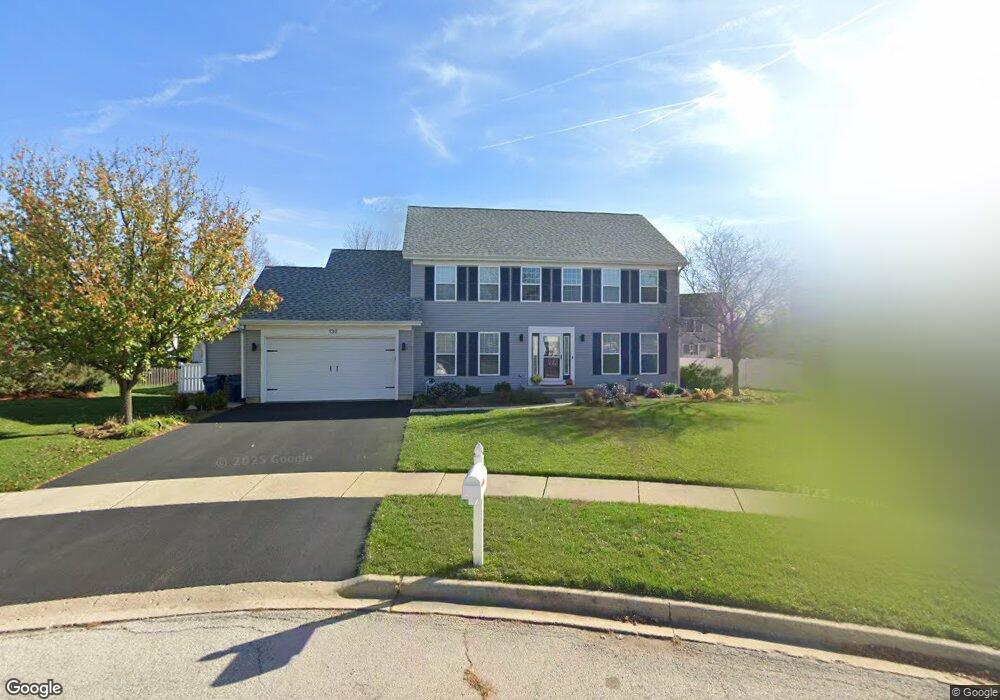 130 Wakefield Ct, Aurora, IL 60506 - photo 1