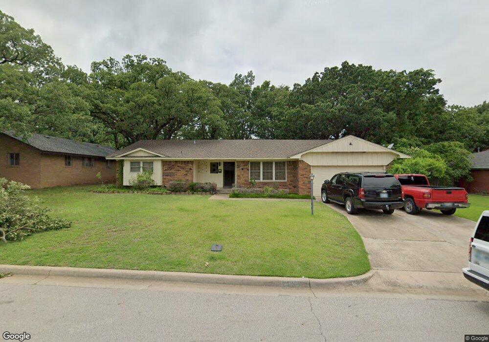 815 Ridgecrest St, Ardmore, OK 73401 - photo 1