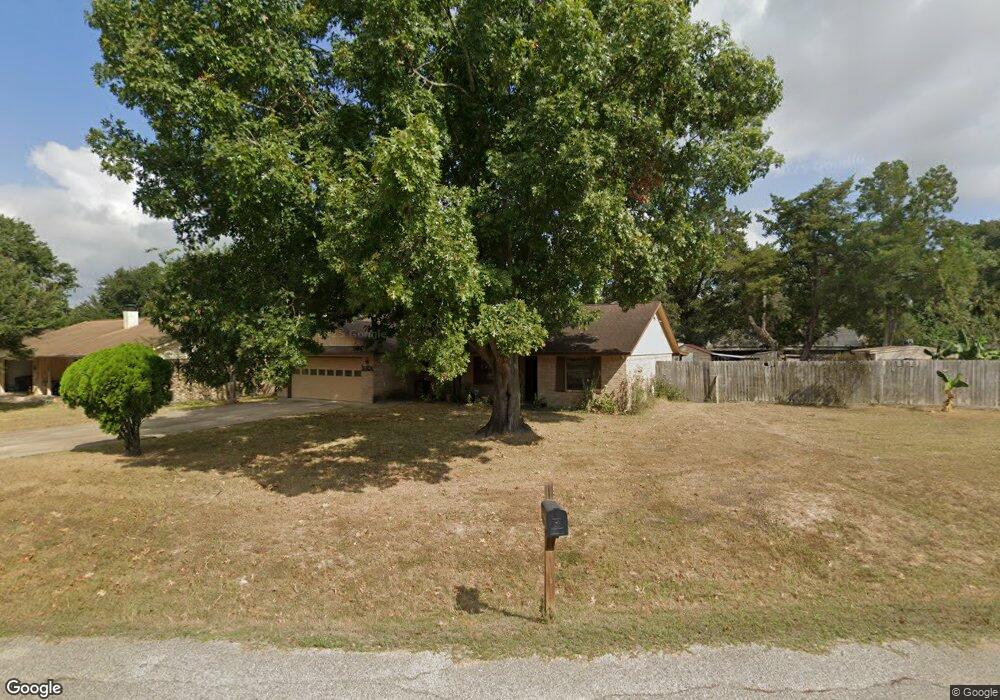 31806 Cypress Cir, Waller, TX 77484 - photo 1