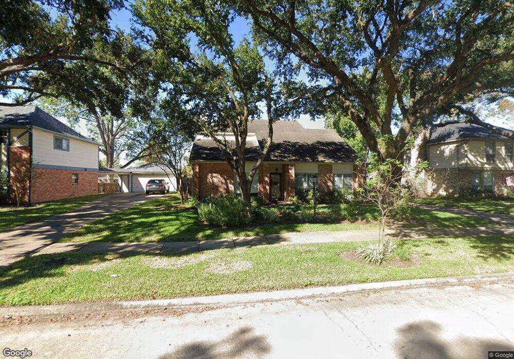 8119 Town Creek Dr, Houston, TX 77095 - photo 1