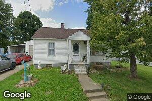 321 Mclean St, Rosiclare, IL 62982