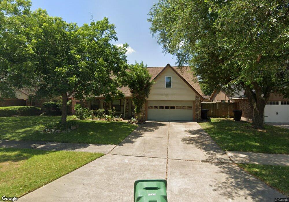 10102 Kirkdale Dr, Houston, TX 77089 - photo 1