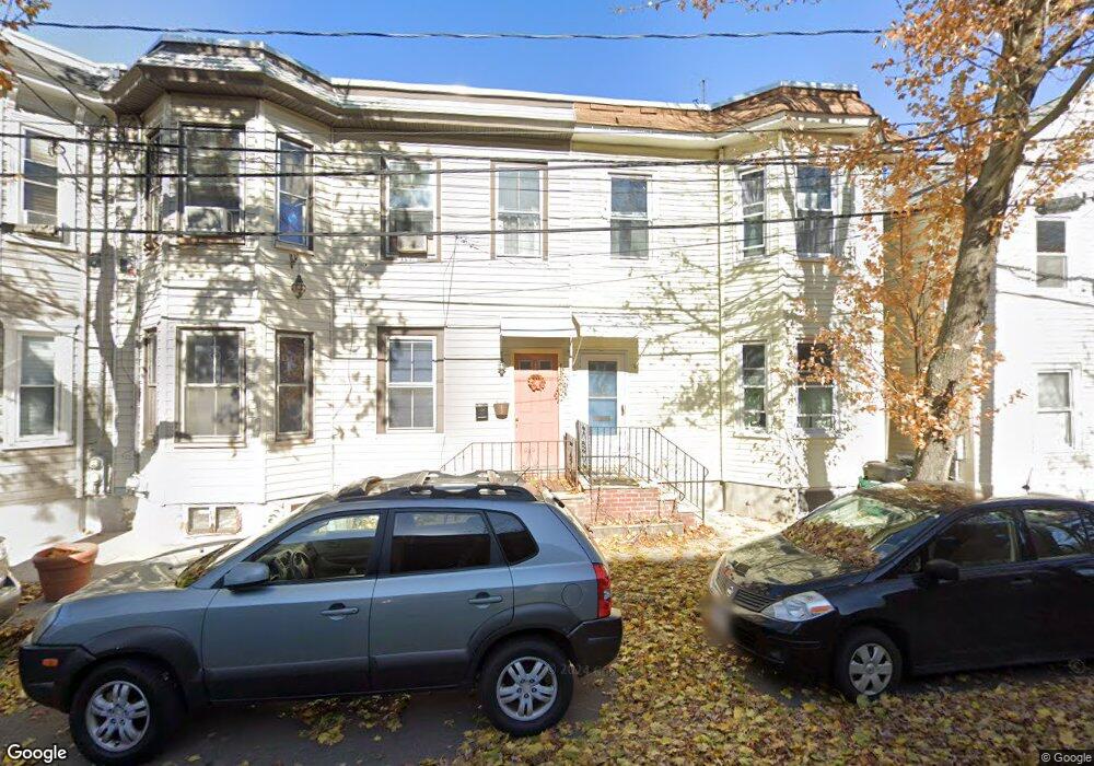 181 Spring St, Cambridge, MA 02141 - photo 1