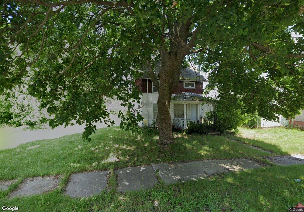 815 Pingree Ave, Flint, MI 48503 - photo 1