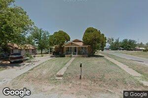 324 E Versa St, Hollis, OK 73550