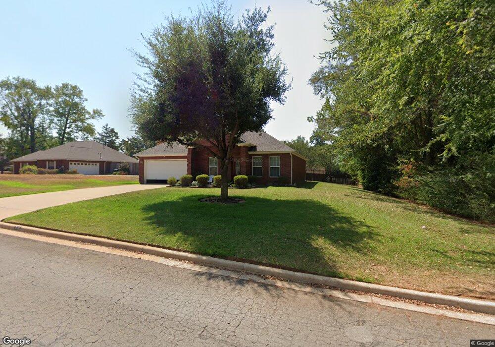 316 Oakview Dr, Nacogdoches, TX 75965 - photo 1