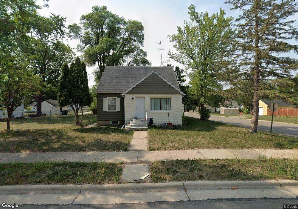 1017 9th Ave SW, Austin, MN 55912 - photo 1