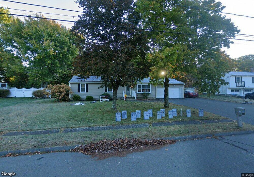 129 Fleetwood Rd, Plantsville, CT 06479 - photo 1