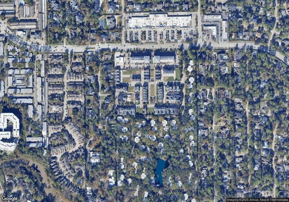 304 Magnolia Heights Ln, Houston, TX 77024 - photo 1