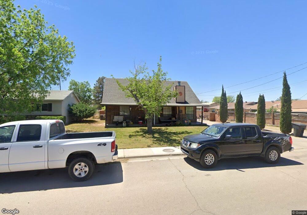 1504 Dewey Ln, Alamogordo, NM 88310 - photo 1