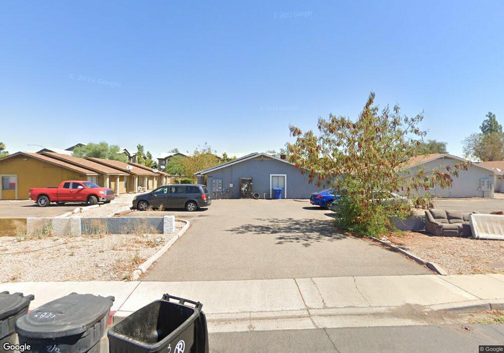 2820 E Capri Cir, Mesa, AZ 85204 - photo 1