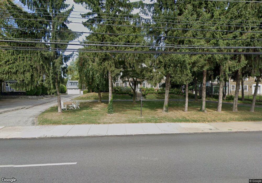 387 Montgomery Ave, Wynnewood, PA 19096 - photo 1