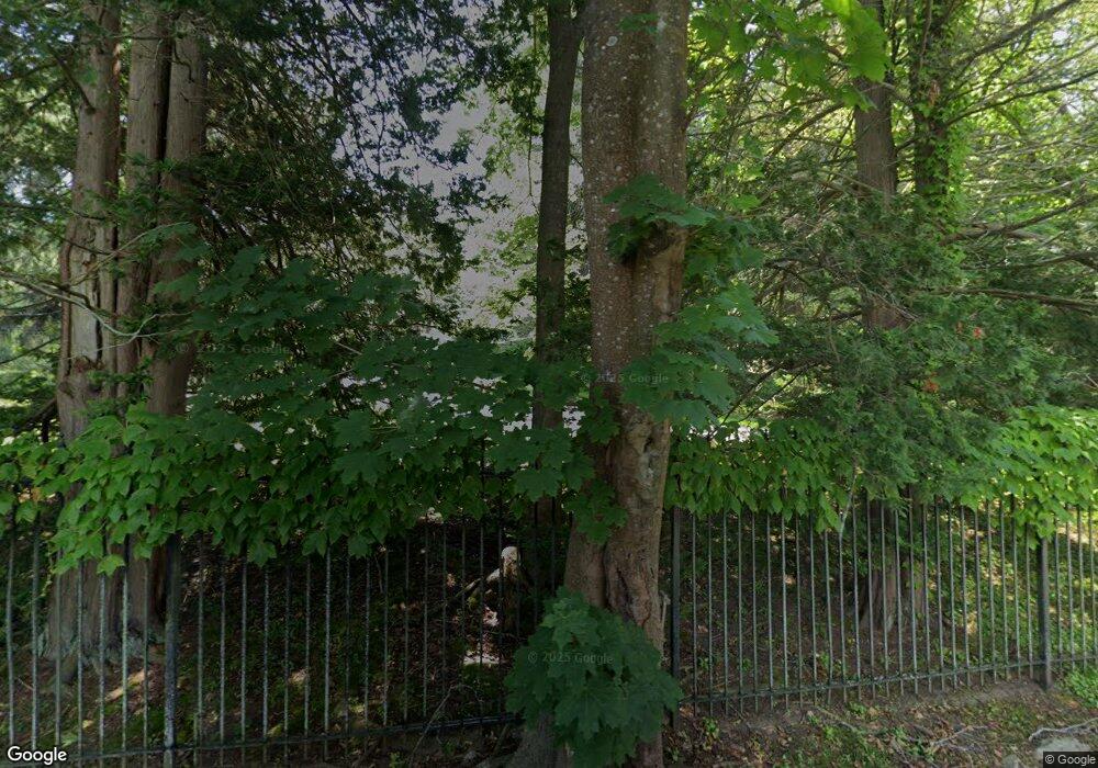 3 Tip Top Rd, Swampscott, MA 01907 - photo 1