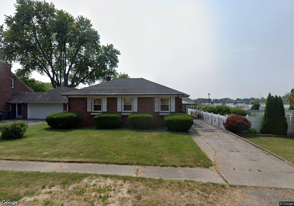 2911 135th St, Toledo, OH 43611 - photo 1