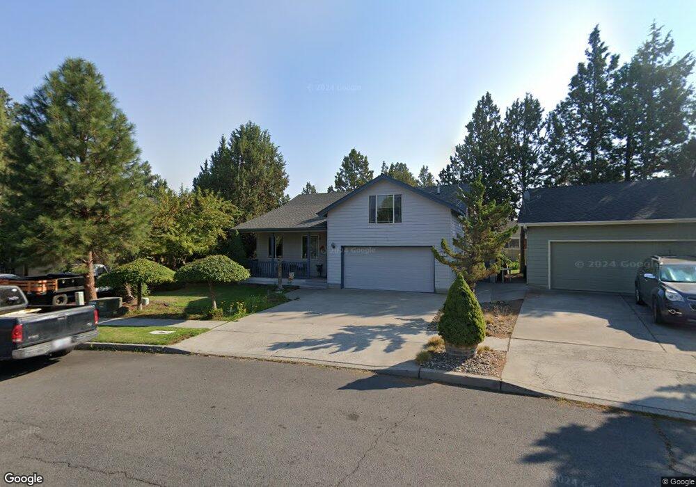 412 NE Alpenview Ln, Bend, OR 97701 - photo 1