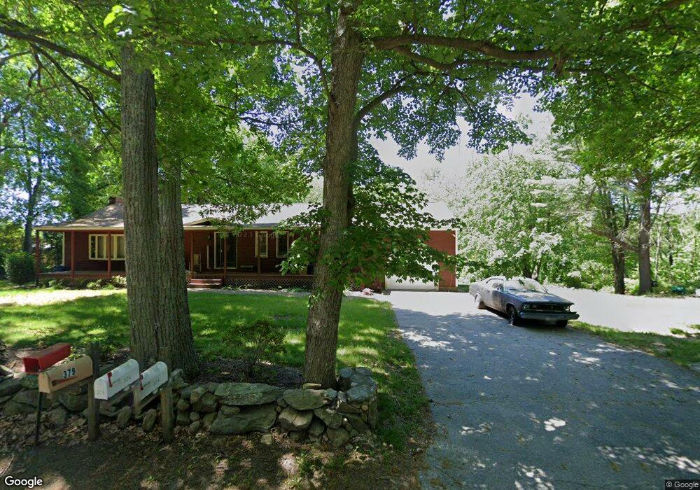 379 Chestnut St, Uxbridge, MA 01569 - photo 1