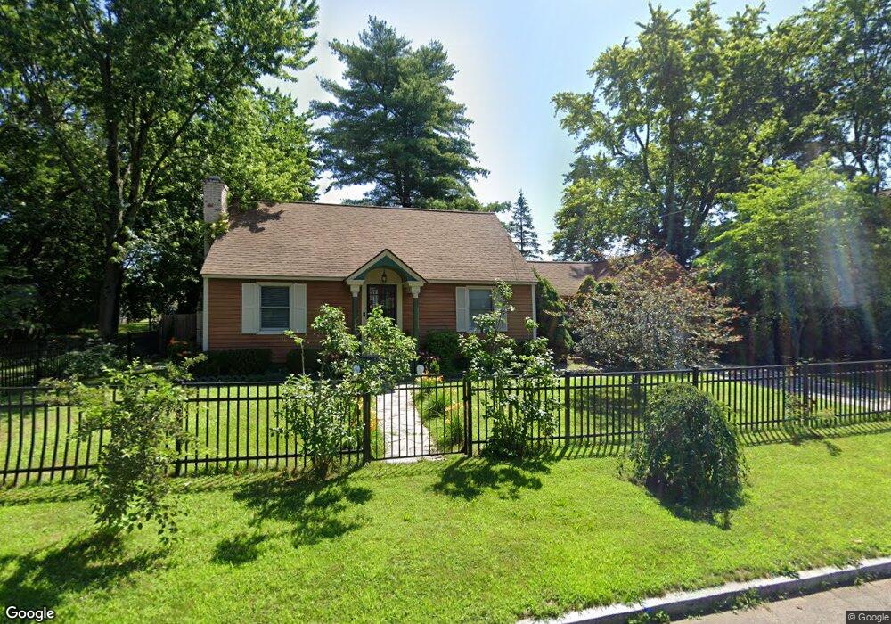 69 Lucerne Rd, Springfield, MA 01119 - photo 1