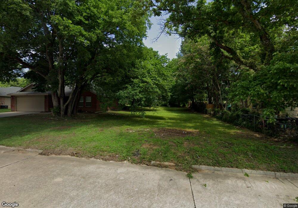 713 Roff St, Ardmore, OK 73401 - photo 1