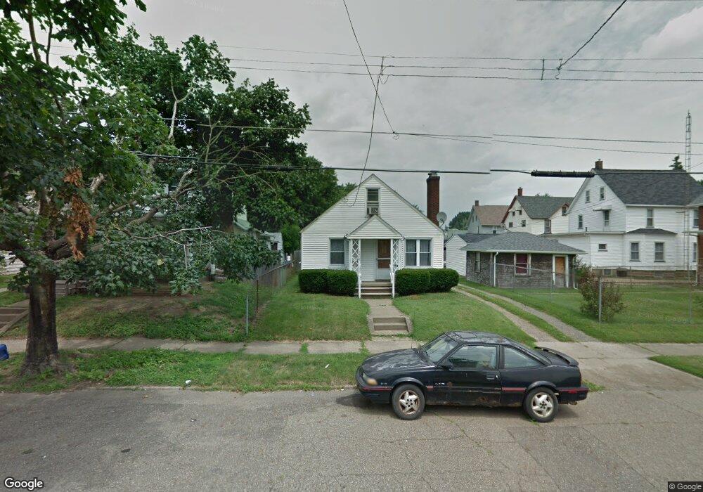 2409 10th St SW, Canton, OH 44710 - photo 1