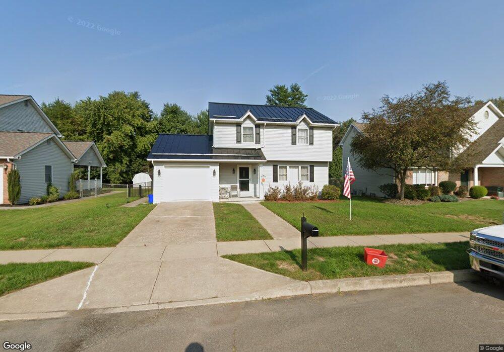 812 Dale Dr, Scranton, PA 18504 - photo 1