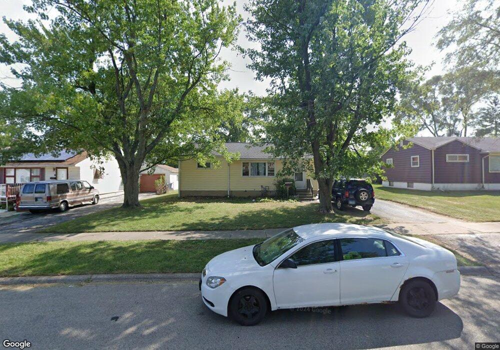 2705 Illini Rd, Waukegan, IL 60087 - photo 1