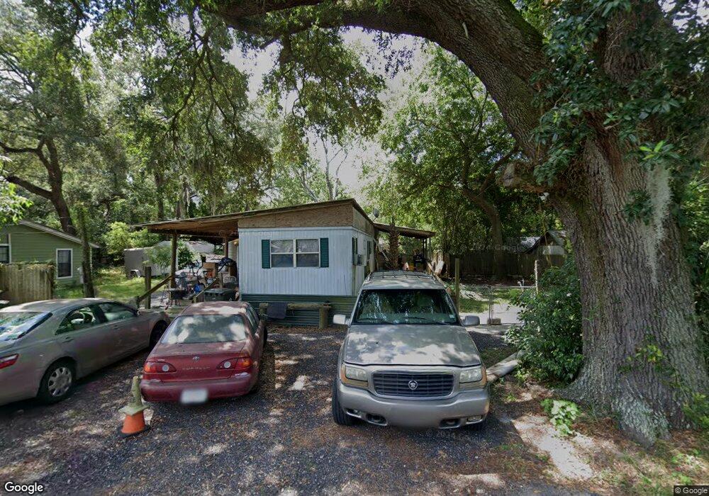 319 Burroughs Ave, Brunswick, GA 31520 - photo 1