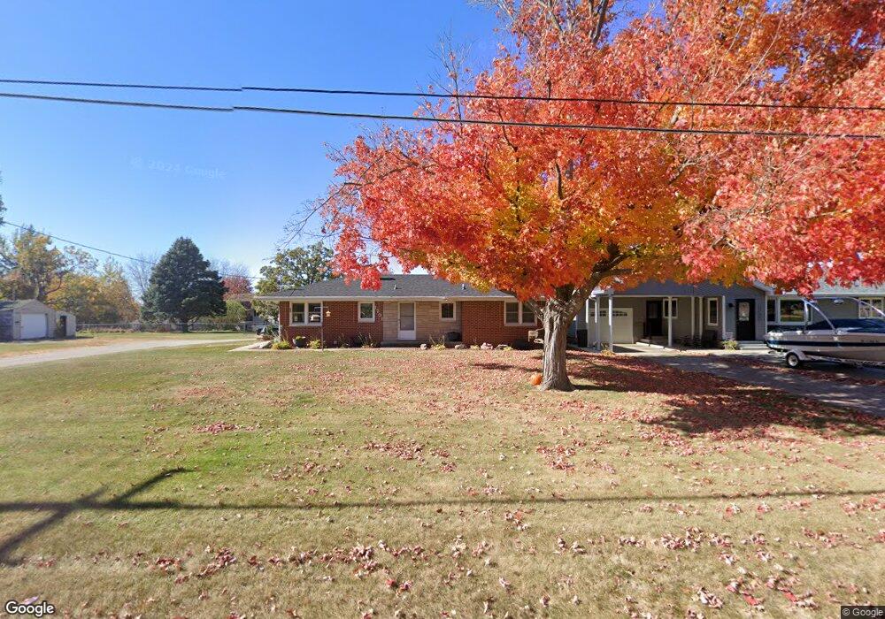 1701 1st St N, Newton, IA 50208 - photo 1