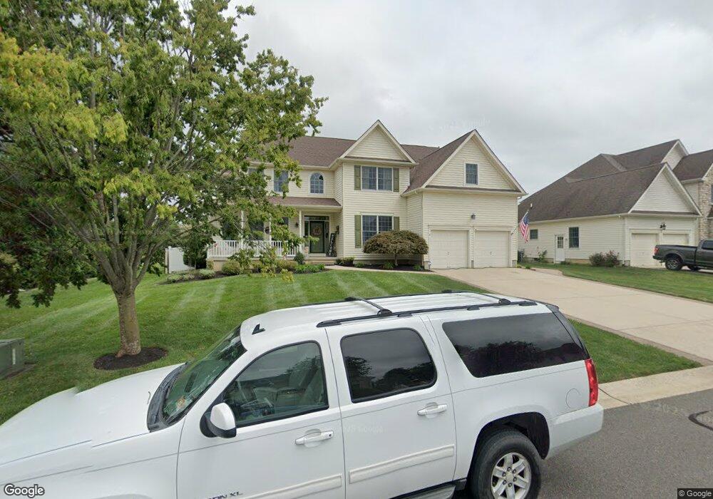 6 Wheatfield Ct, Columbus, NJ 08022 - photo 1