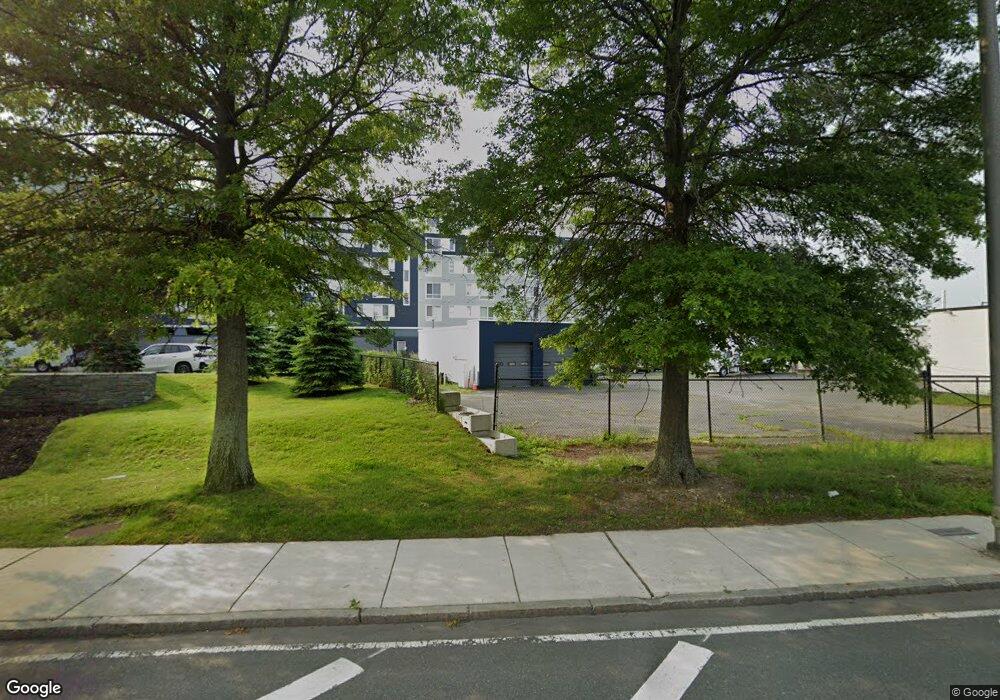 260 Lynnway, Lynn, MA 01901 - photo 1