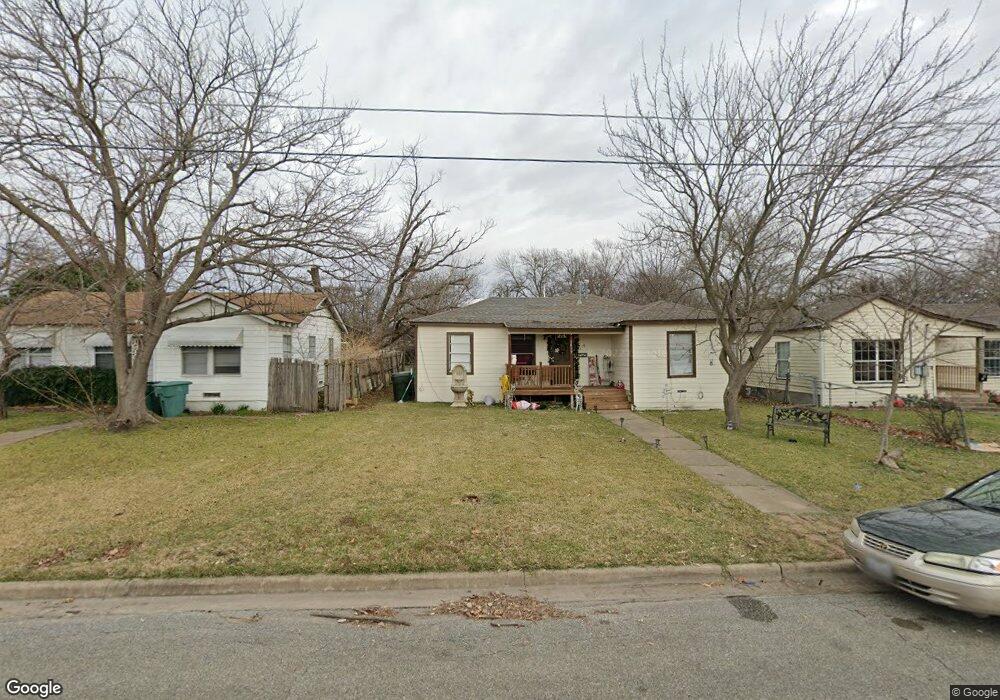 1419 N Luckett St, Sherman, TX 75090 - photo 1