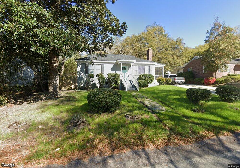 911 Kirkwood Cir, Camden, SC 29020 - photo 1