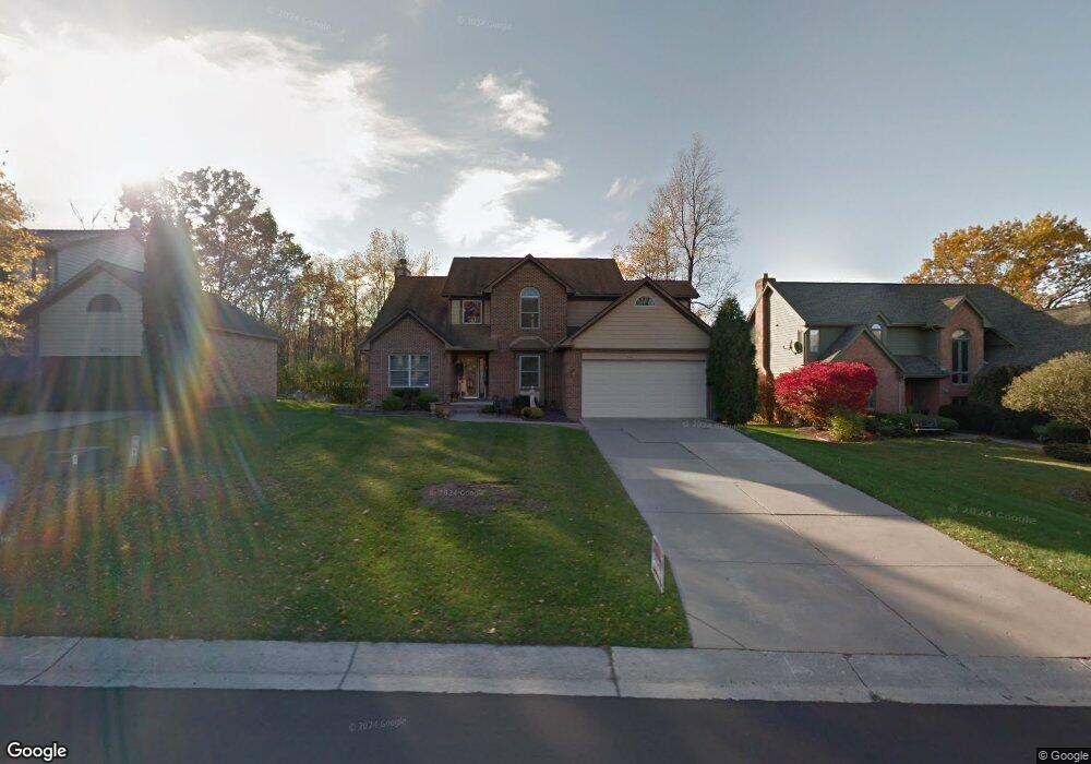 1644 Stauch Dr, West Bloomfield, MI 48324 - photo 1