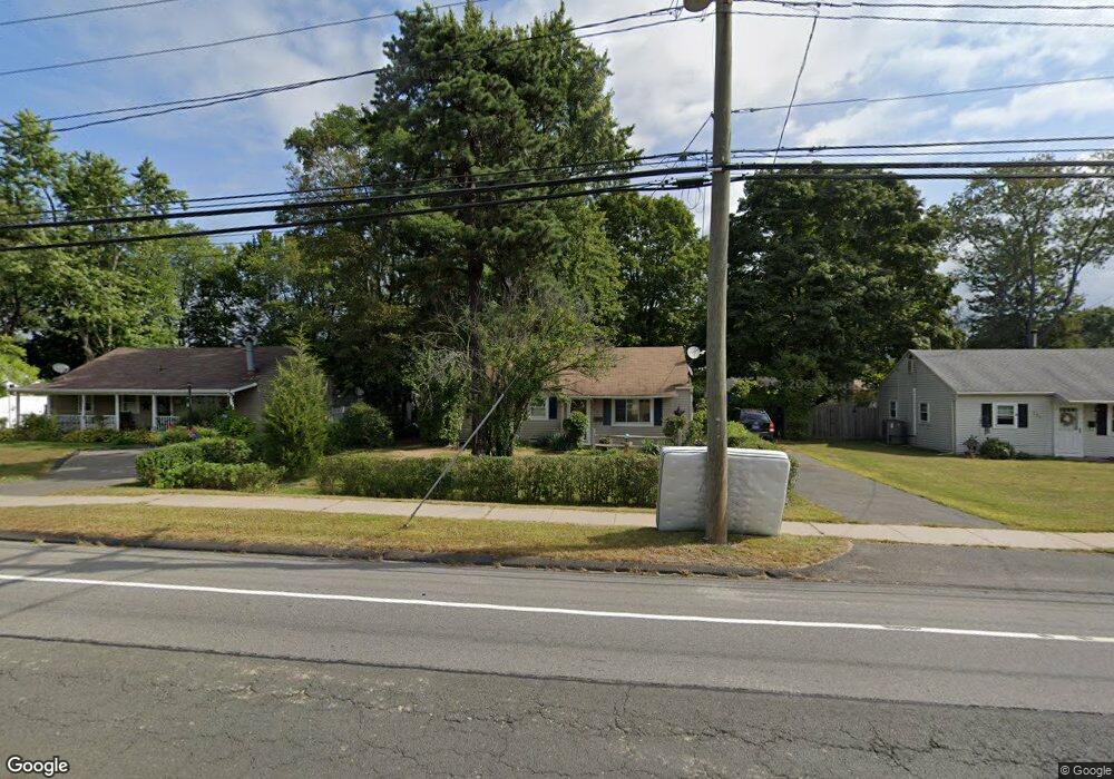 220 Old County Rd, Windsor Locks, CT 06096 - photo 1