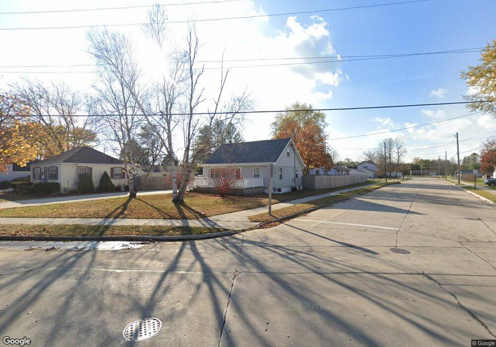 4304 Mishicot Rd, Two Rivers, WI 54241 - photo 1