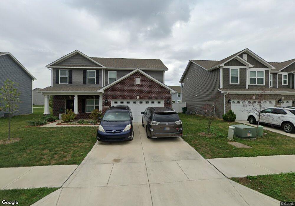 8126 Klumbago Rd, Plainfield, IN 46168 - photo 1