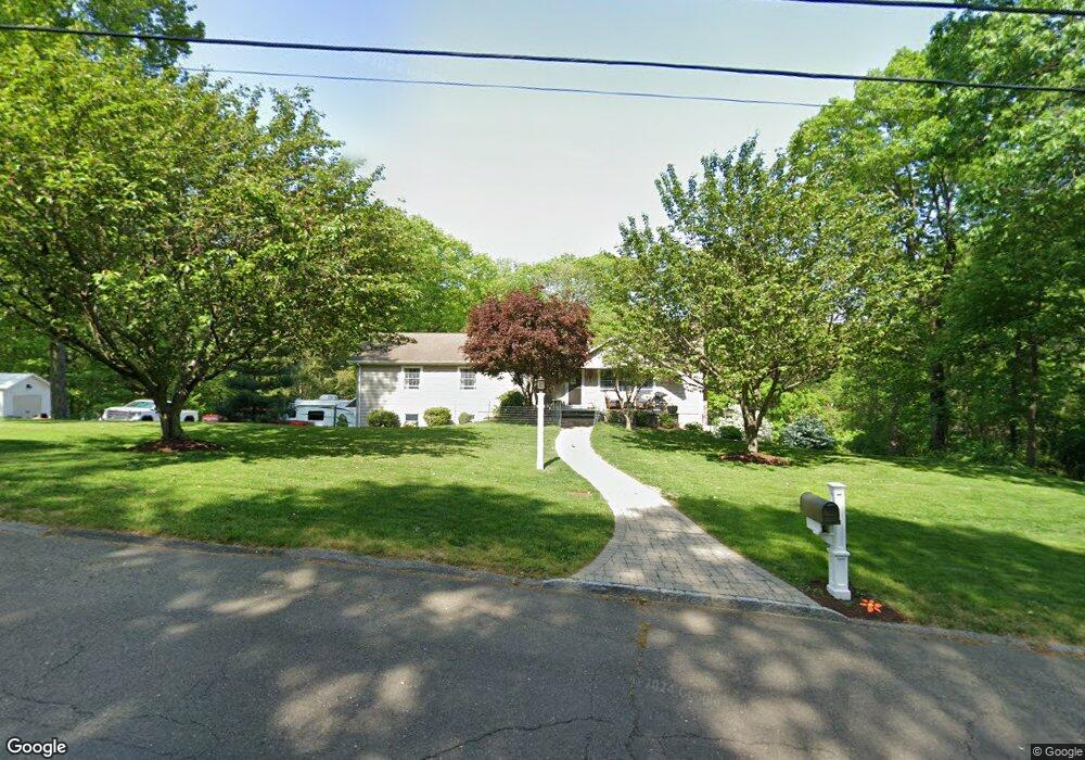 38 Gray Rock Rd, Trumbull, CT 06611 - photo 1