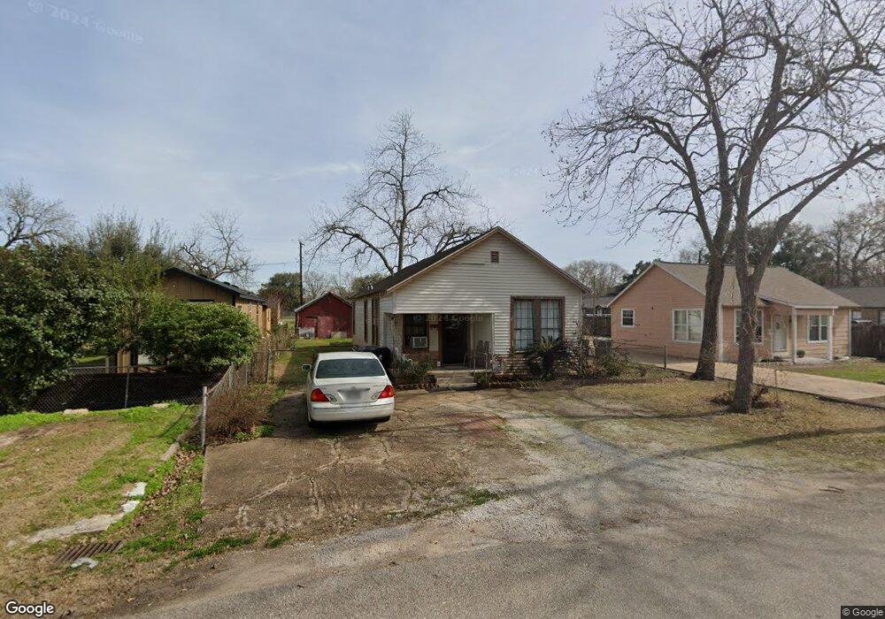1709 7th St, Rosenberg, TX 77471 - photo 1
