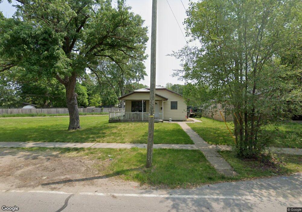 2204 Pleasant Plain Ave, Elkhart, IN 46517 - photo 1