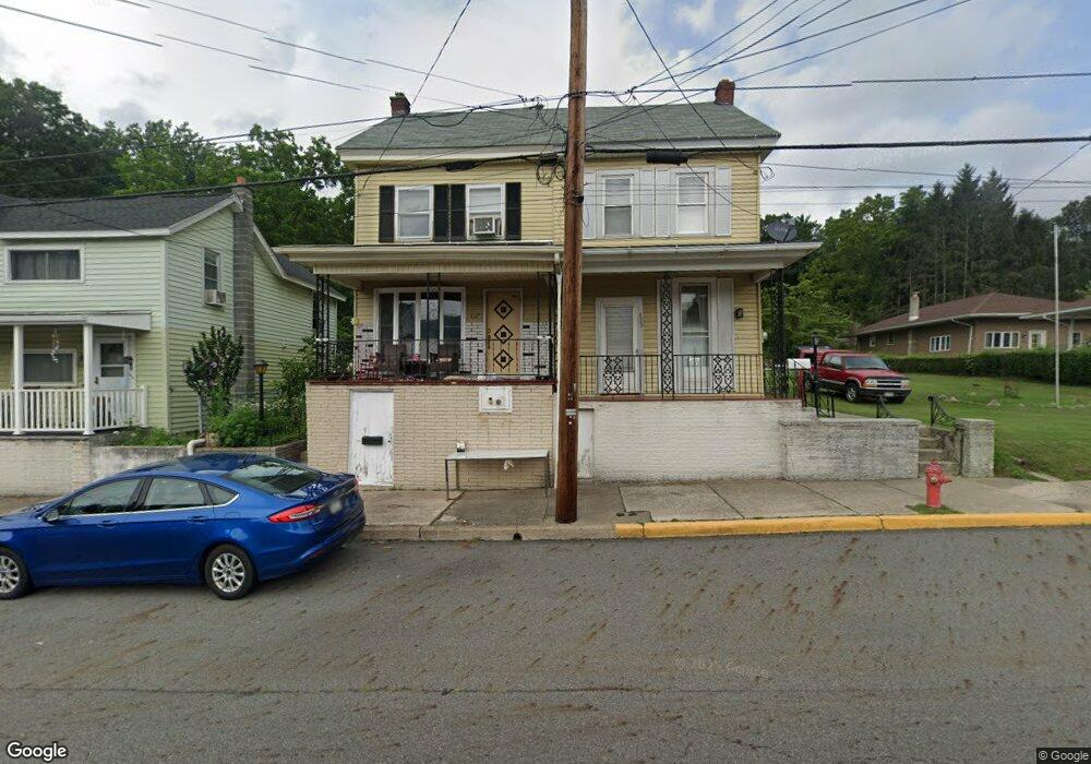 437 W Broad St, Williamstown, PA 17098 - photo 1
