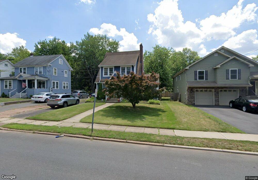 341 Walnut St, Dunellen, NJ 08812 - photo 1