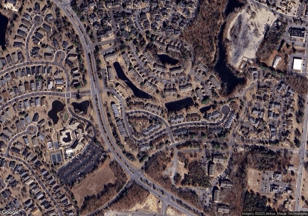 672 E Lake Front Cir unit 6, Galloway, NJ 08205 - photo 1