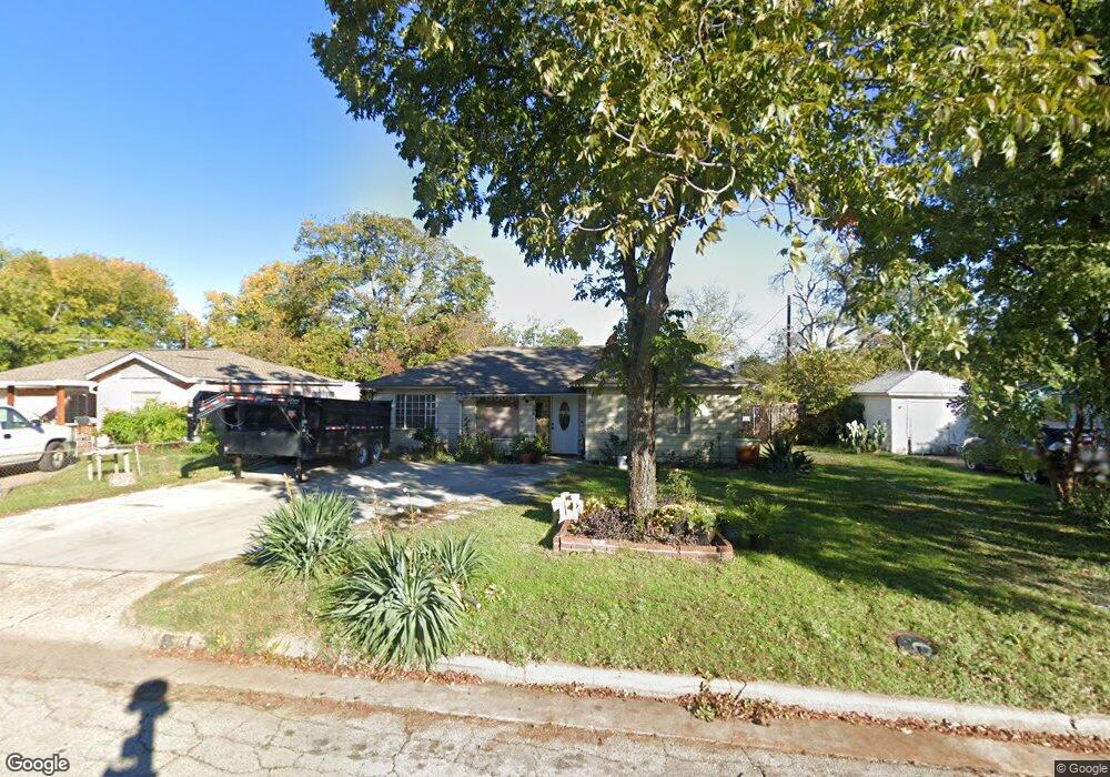 506 Chickasaw Trace, Grand Prairie, TX 75051 - photo 1