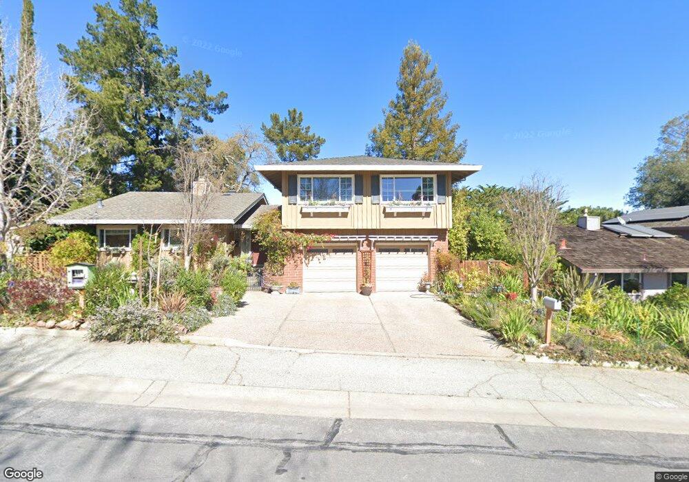 1060 Deanna Dr, Menlo Park, CA 94025 - photo 1