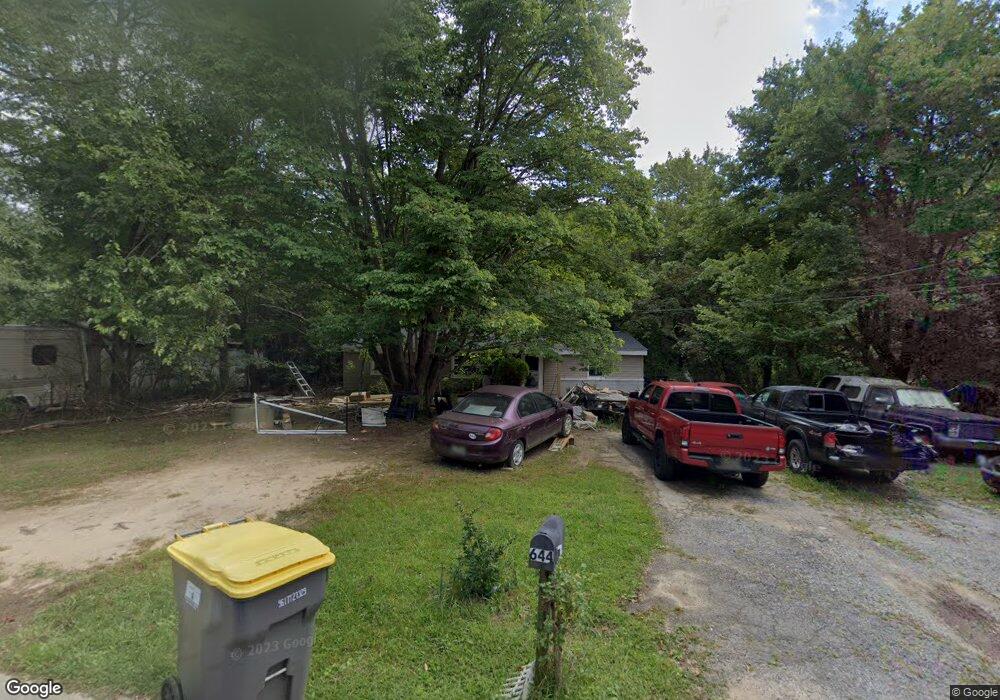 644 Connell Dr, Bear, DE 19701 - photo 1