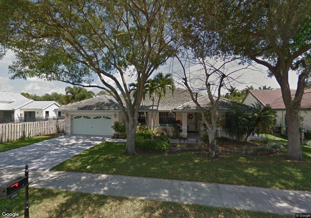 2860 Old Orchard Rd, Davie, FL 33328 - photo 1